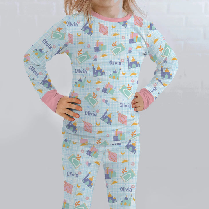 Zweiteiliges Langarm-Pyjama-Set mit Sommerfrüchten