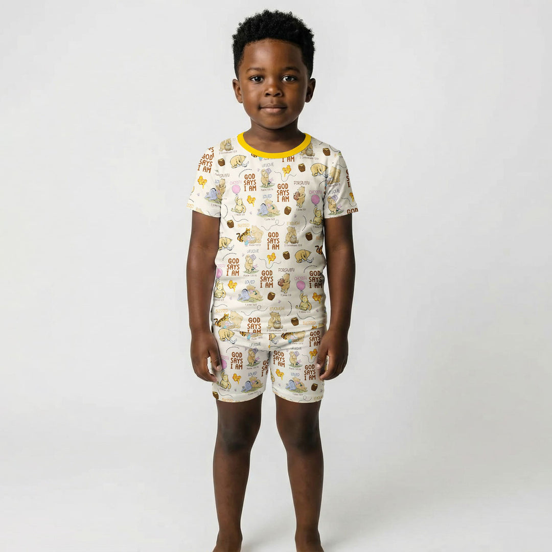 Template Zweiteiliges Pyjama-Set mit kurzen Ärmeln und Shorts