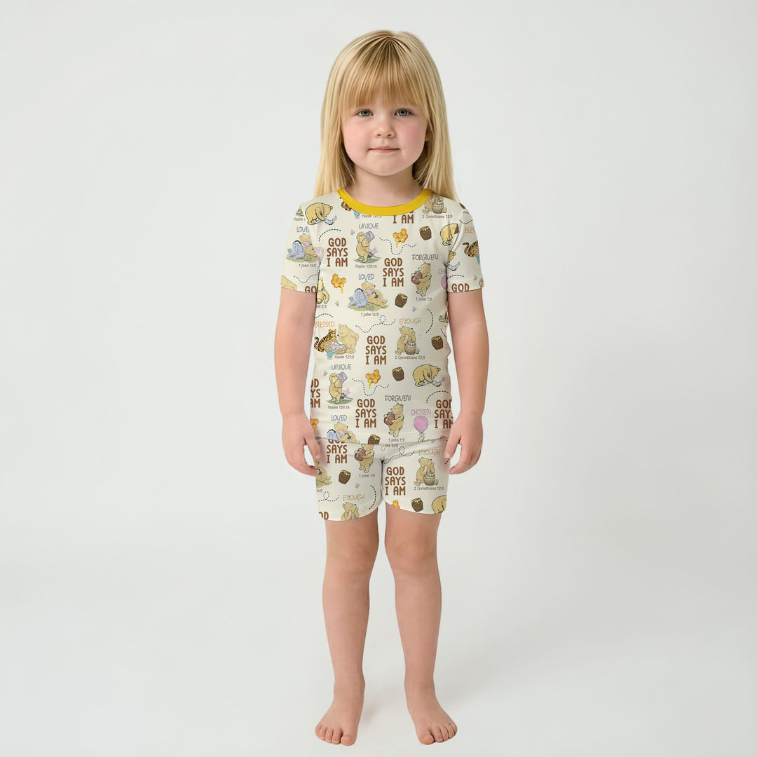 Template Zweiteiliges Pyjama-Set mit kurzen Ärmeln und Shorts