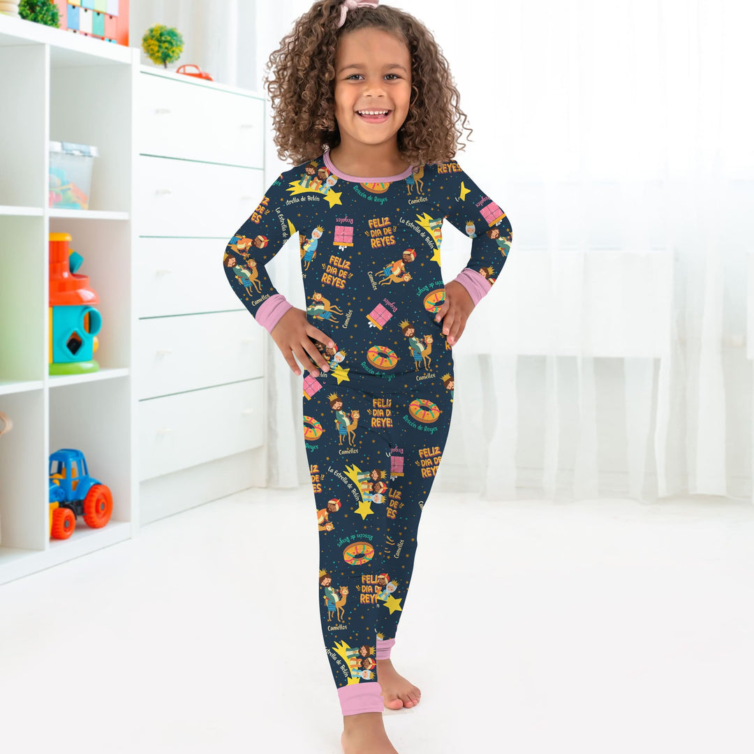 Feliz Dia de Reyes Two Piece Long Sleeve Pajama Set