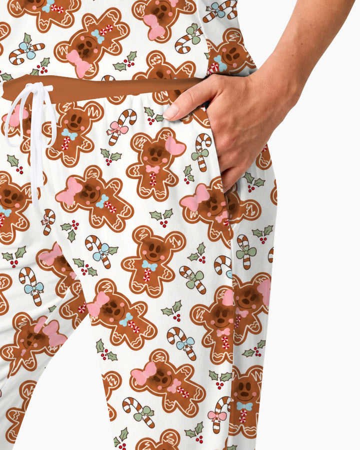 Cute Gingerbread Couple Toss Bamboo Women Pajama Set