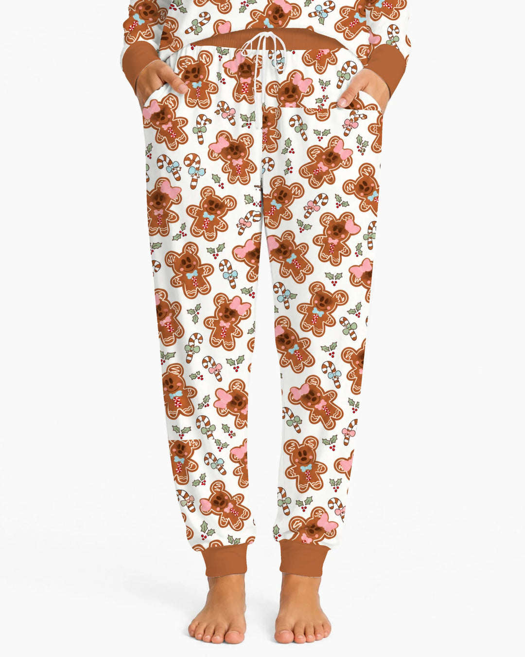Cute Gingerbread Couple Toss Bamboo Women Pajama Set