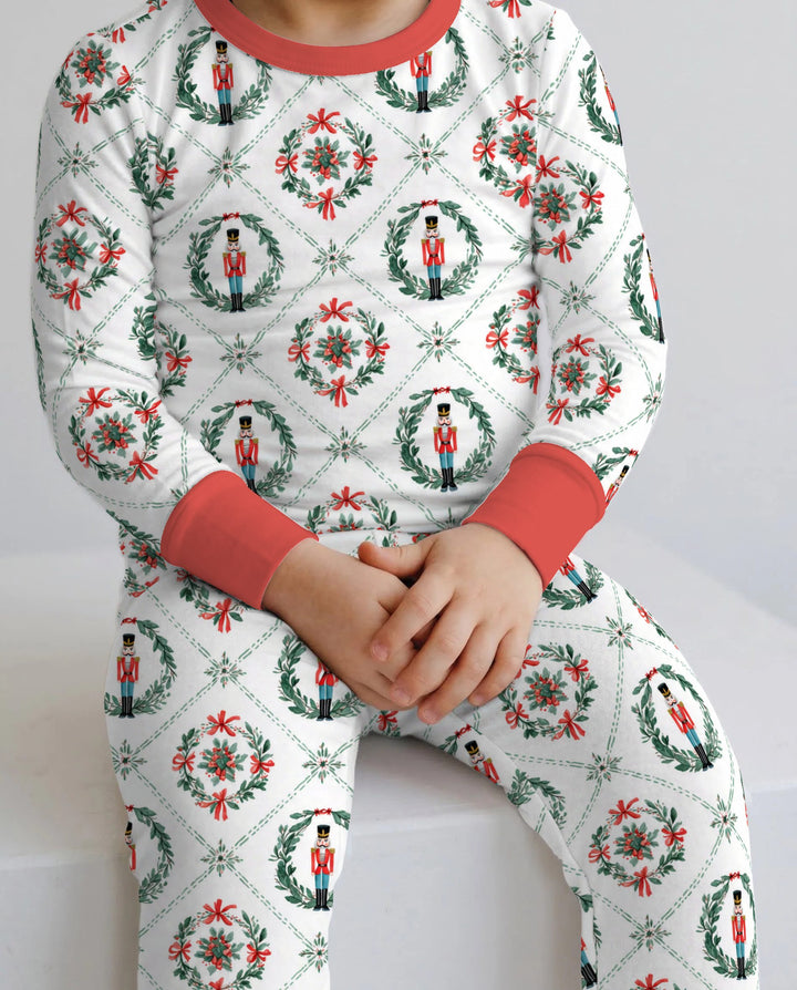 Classic Nutcracker Christmas Wreath Seamless Pattern Bamboo Two Piece Long Sleeve Pajama Set