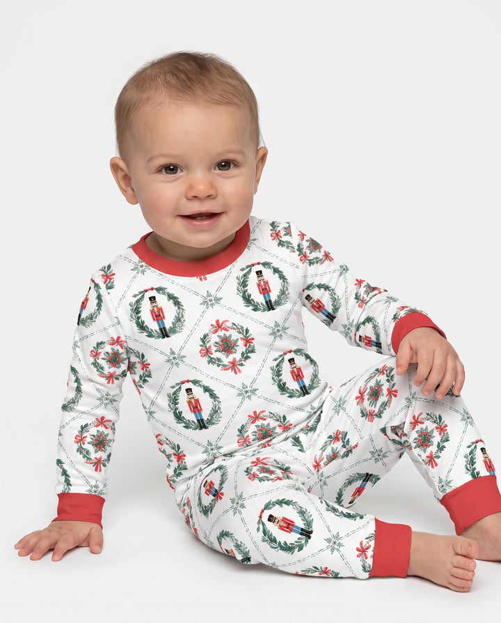 Classic Nutcracker Christmas Wreath Seamless Pattern Bamboo Two Piece Long Sleeve Pajama Set