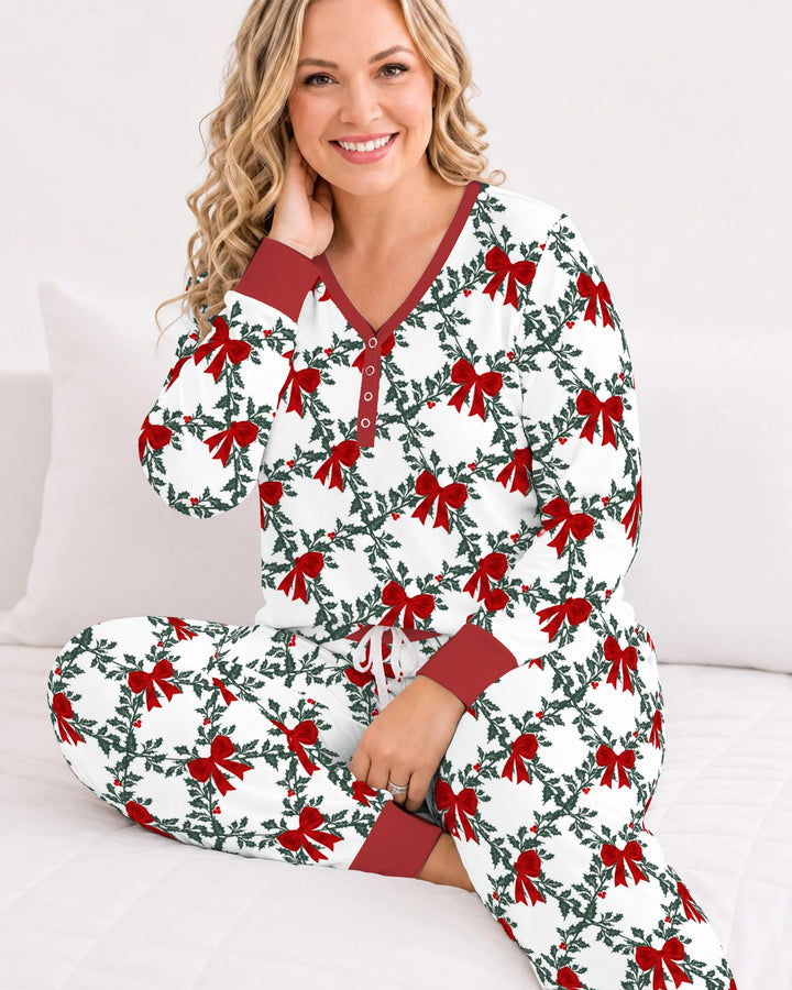 Vintage Christmas Holly Red Bows Bamboo Women Pajama Set