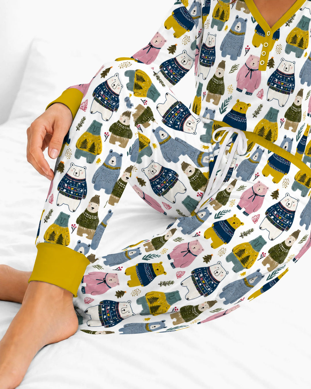 Cozy Christmas Sweater Bears Bamboo Women Pajama Set