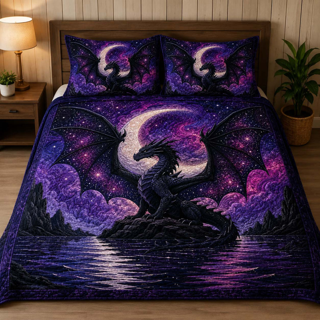 Black Dragon Crescent Moon Bamboo Quilt Bedding Set