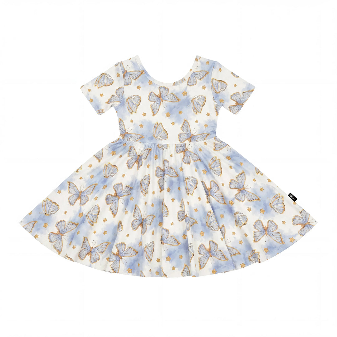 Vestido de bambú suave con estampado de mariposas celestes