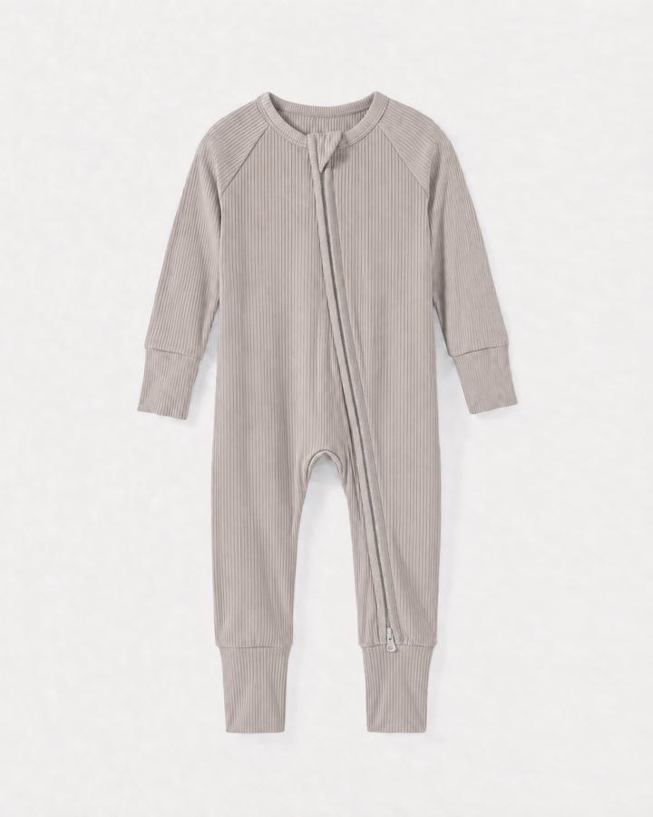 Gerippte Babykleidung mit individuellem Foto - Weich &amp; Skizzenhaft