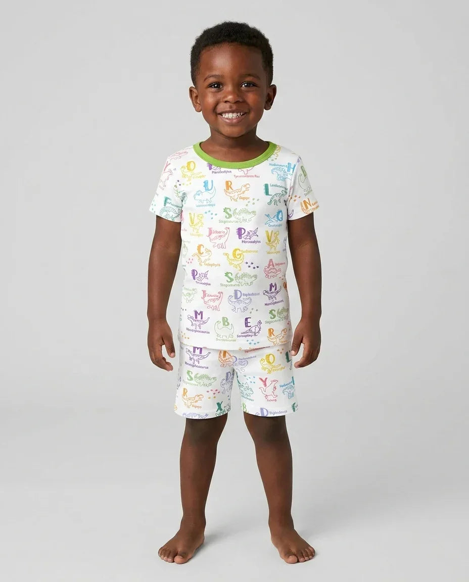 Template Zweiteiliges Pyjama-Set mit kurzen Ärmeln und Shorts