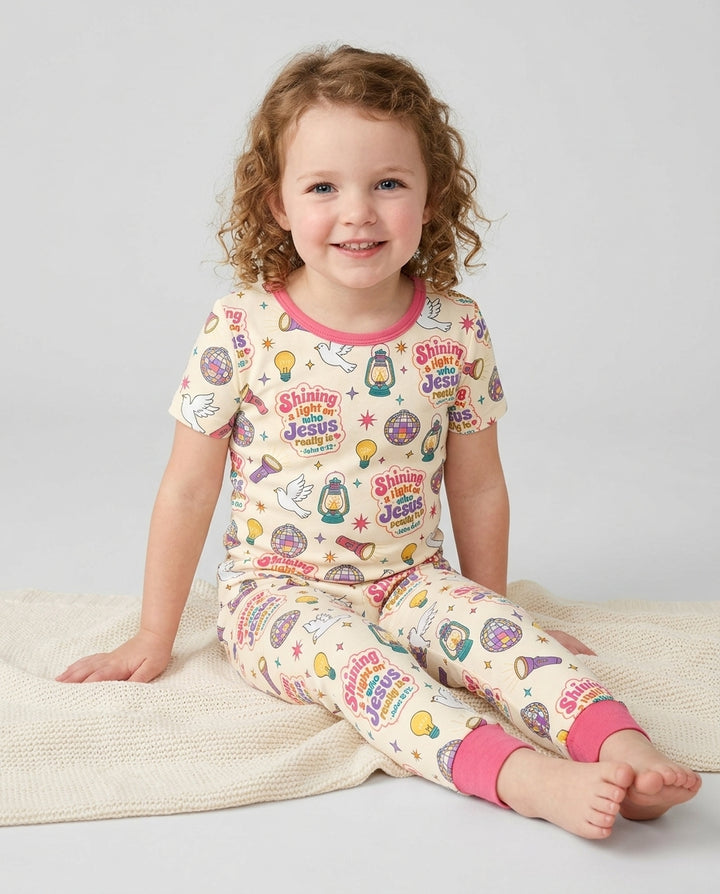 Zweiteiliges, kurzärmliges Pyjama-Set mit Marienkäfern