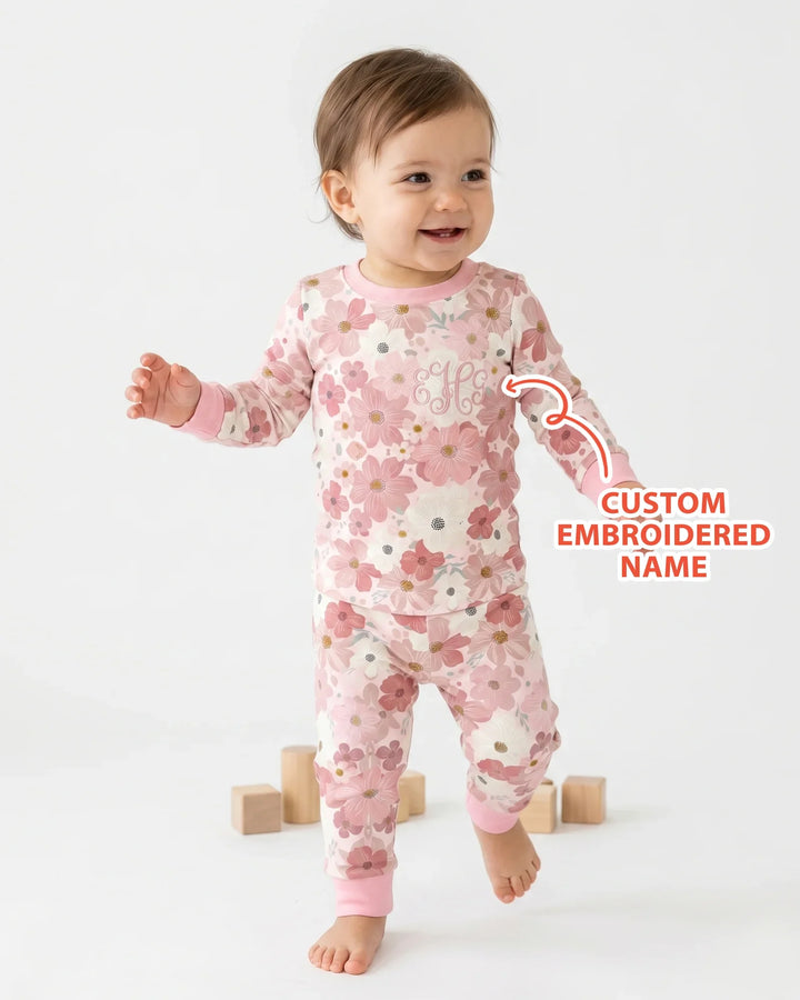 Pijama de dos piezas de manga larga de bambú floral con nombre bordado personalizado