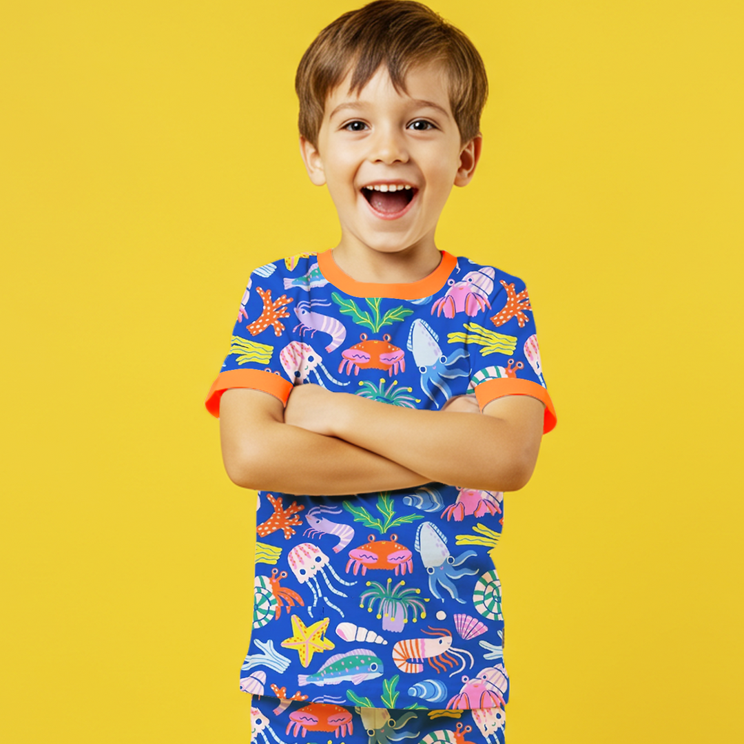 Zweiteiliges Pyjama-Set mit kurzen Ärmeln „Unter dem Meer“