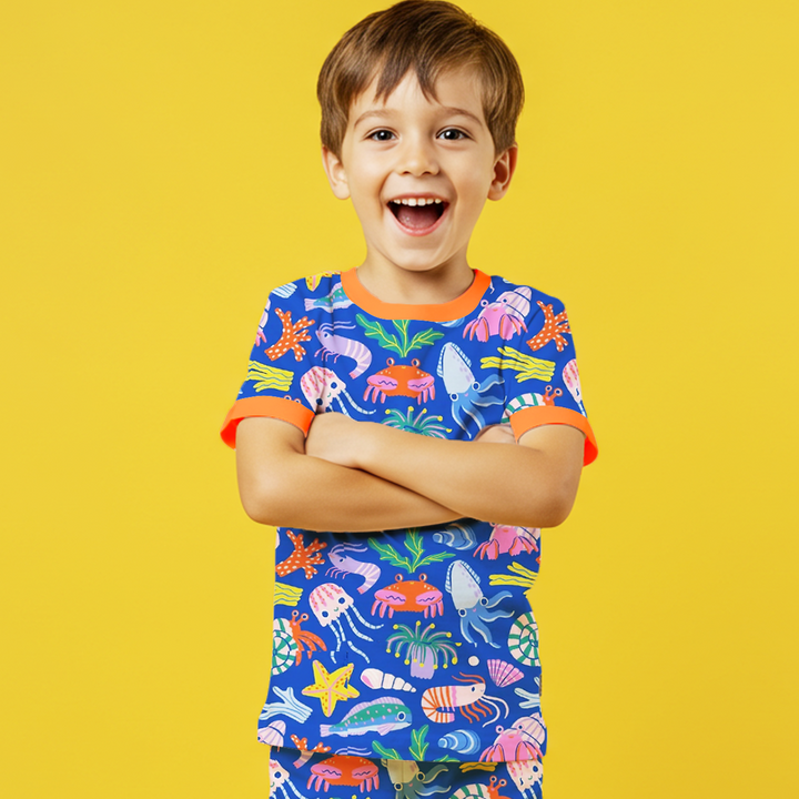Zweiteiliges Pyjama-Set mit kurzen Ärmeln „Unter dem Meer“