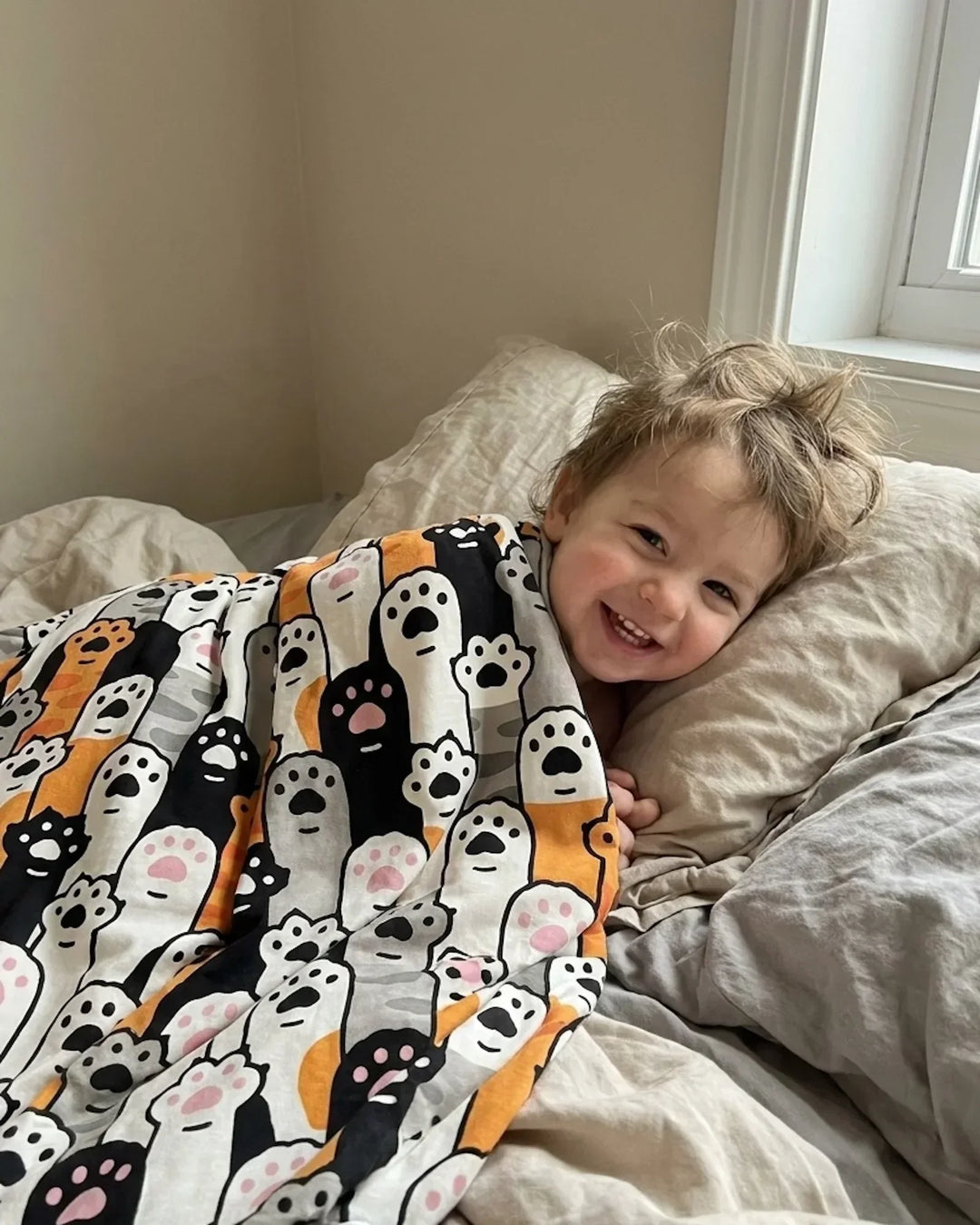 Little Paw Bamboo Blanket