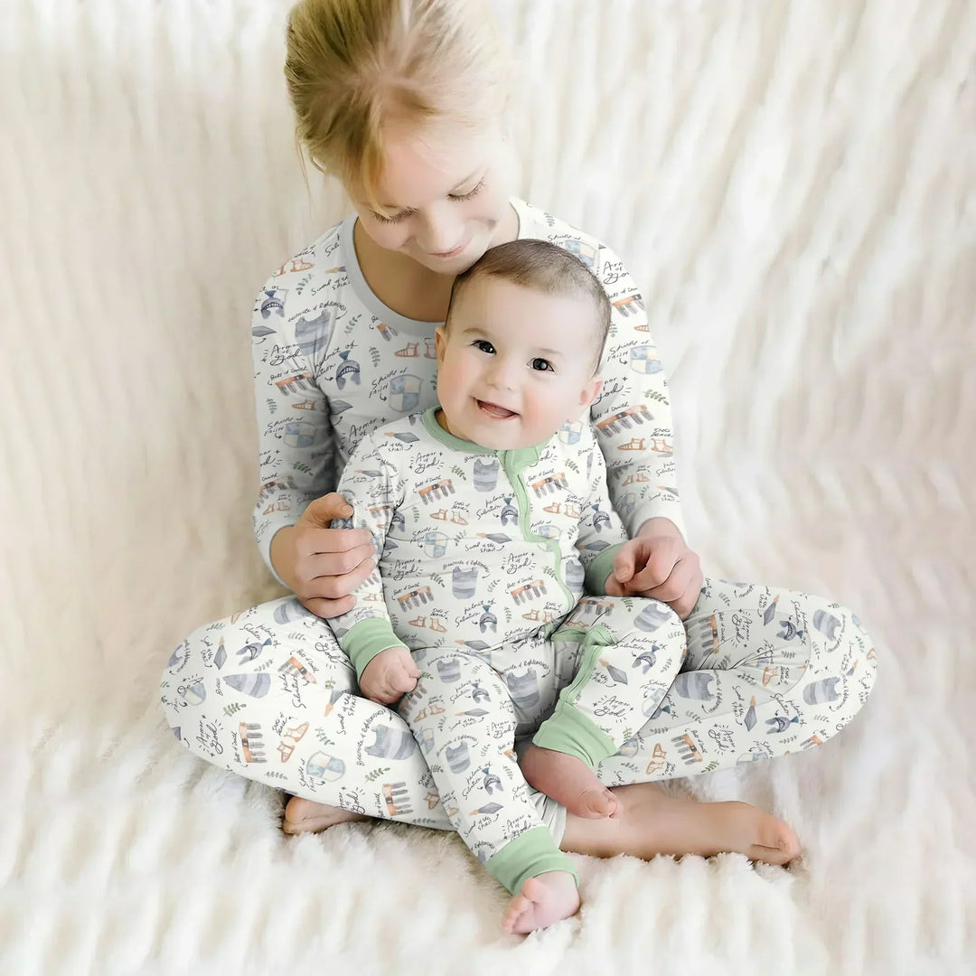 Zweiteiliges Langarm-Pyjama-Set mit Sommerfrüchten