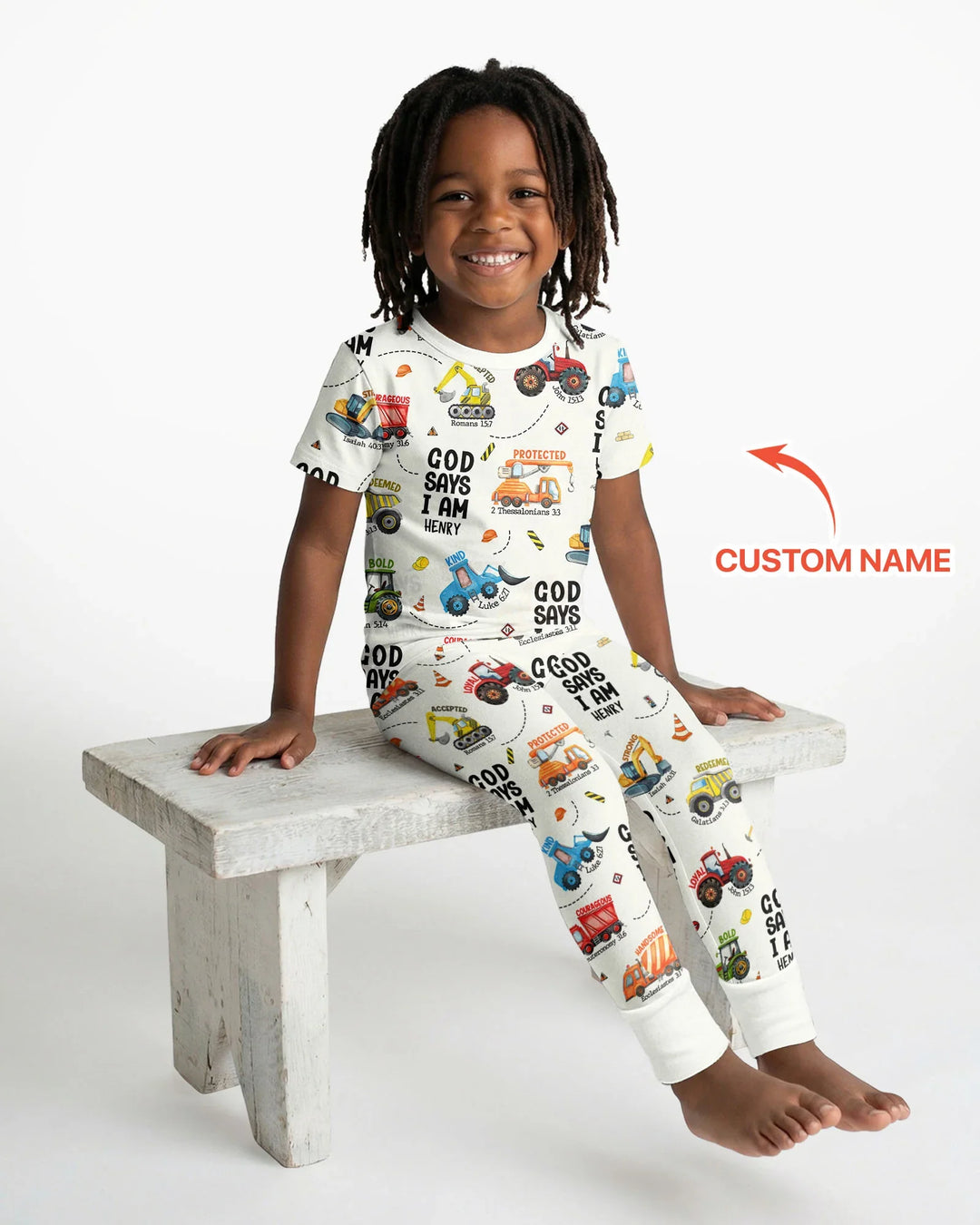 Conjunto de Pijama de Dos Piezas de Bambú para Niño con Manga Corta "God Says I Am" con Nombre Personalizado