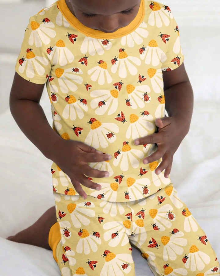 Pijama de dos piezas de bambú de manga corta Lucky Little Bug