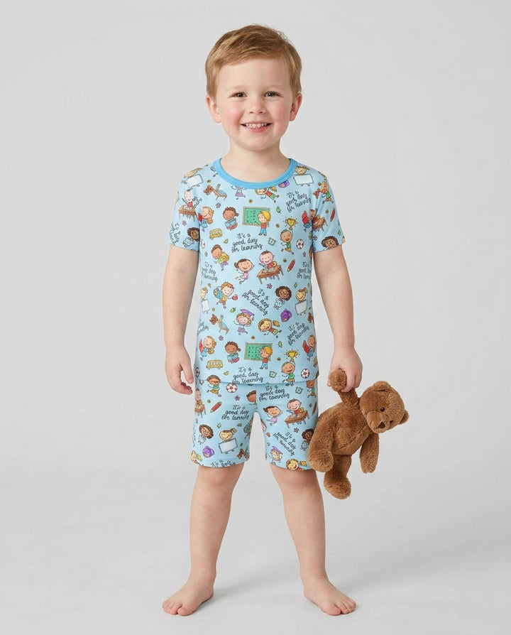 Template Zweiteiliges Pyjama-Set mit kurzen Ärmeln und Shorts