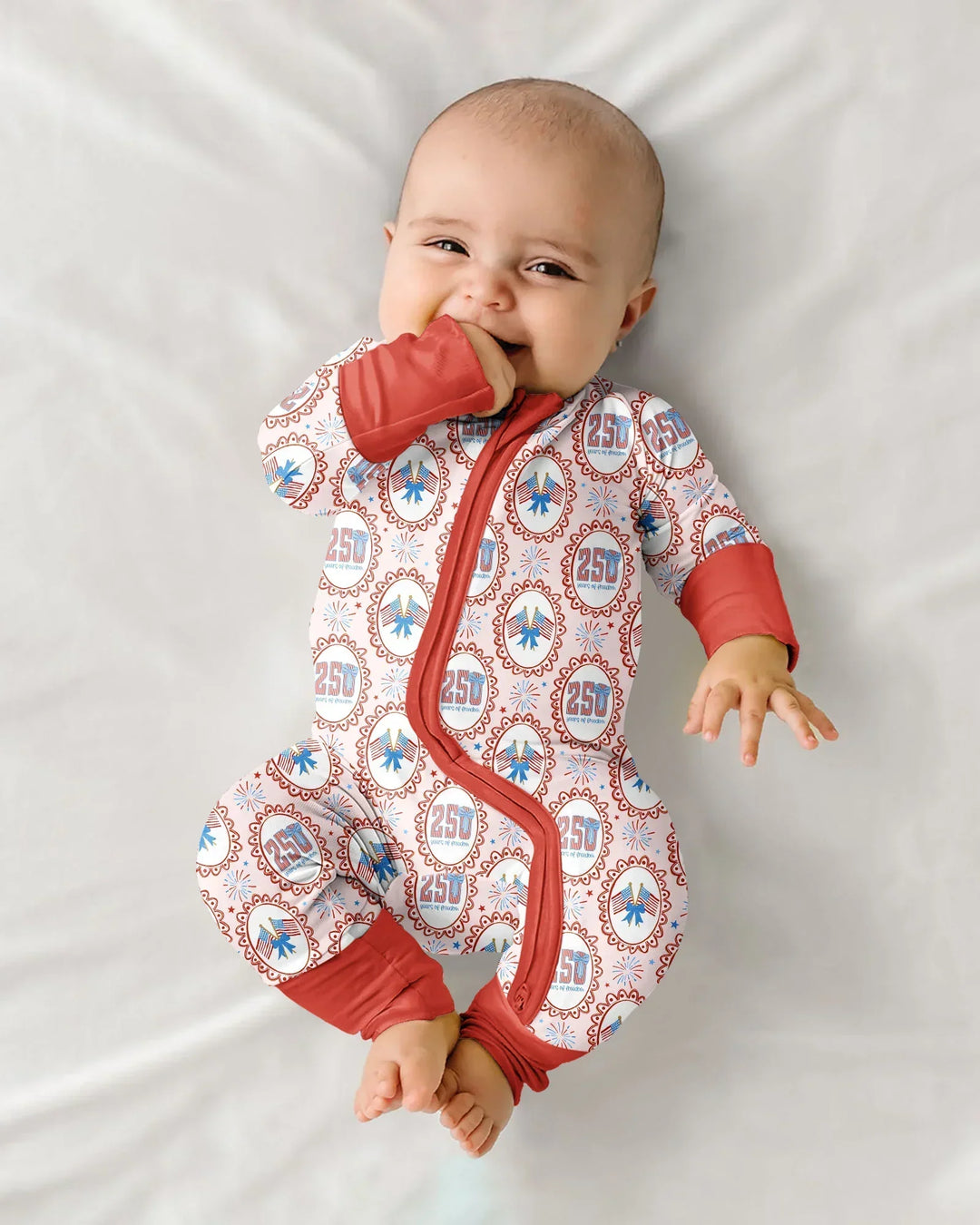 Gerippte Babykleidung mit individuellem Foto - Weich &amp; Skizzenhaft