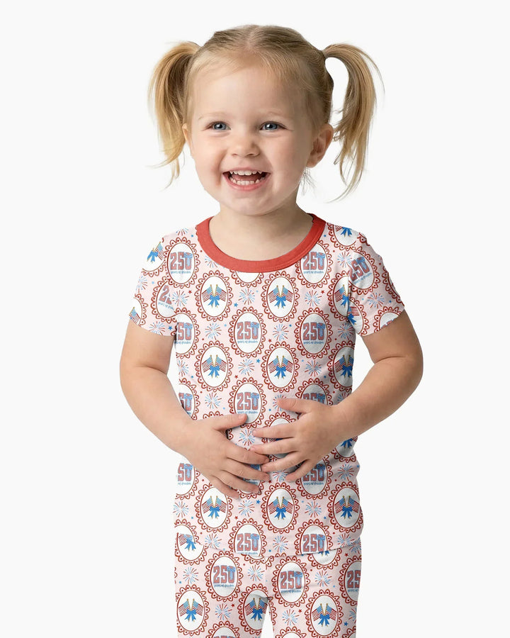Zweiteiliges, kurzärmliges Pyjama-Set mit Marienkäfern