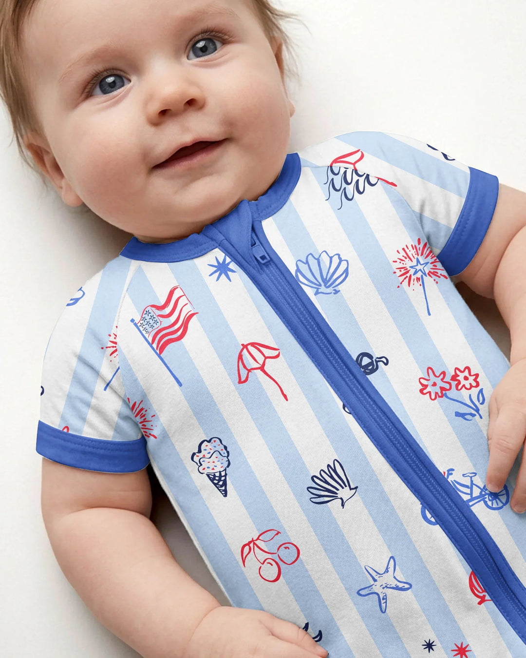 Mameluco Red, White & Beachy de bambú para toda la familia