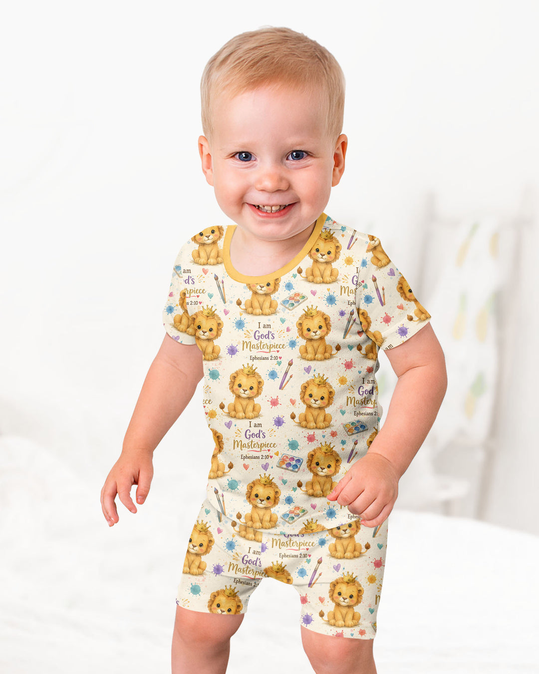 Template Zweiteiliges Pyjama-Set mit kurzen Ärmeln und Shorts