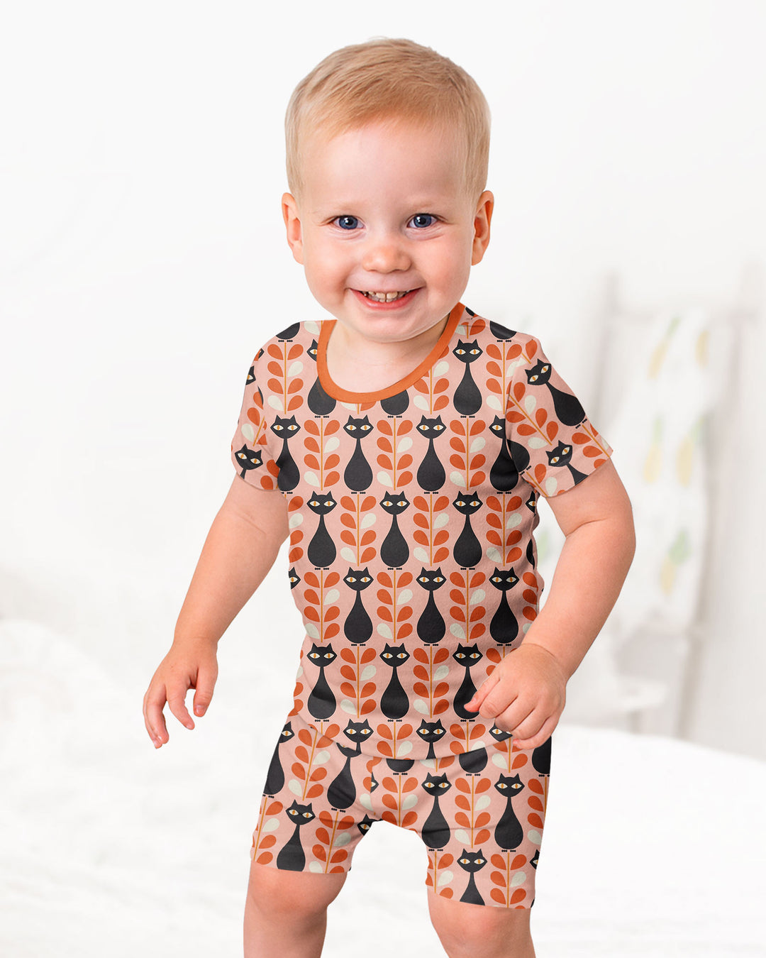 Retro Black Cat Garden Bamboo Two Piece Short Sleeve Shorts Pajama Set