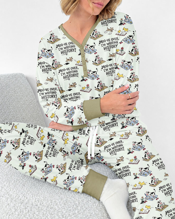 Writing Moo History Bamboo Women Pajama Set