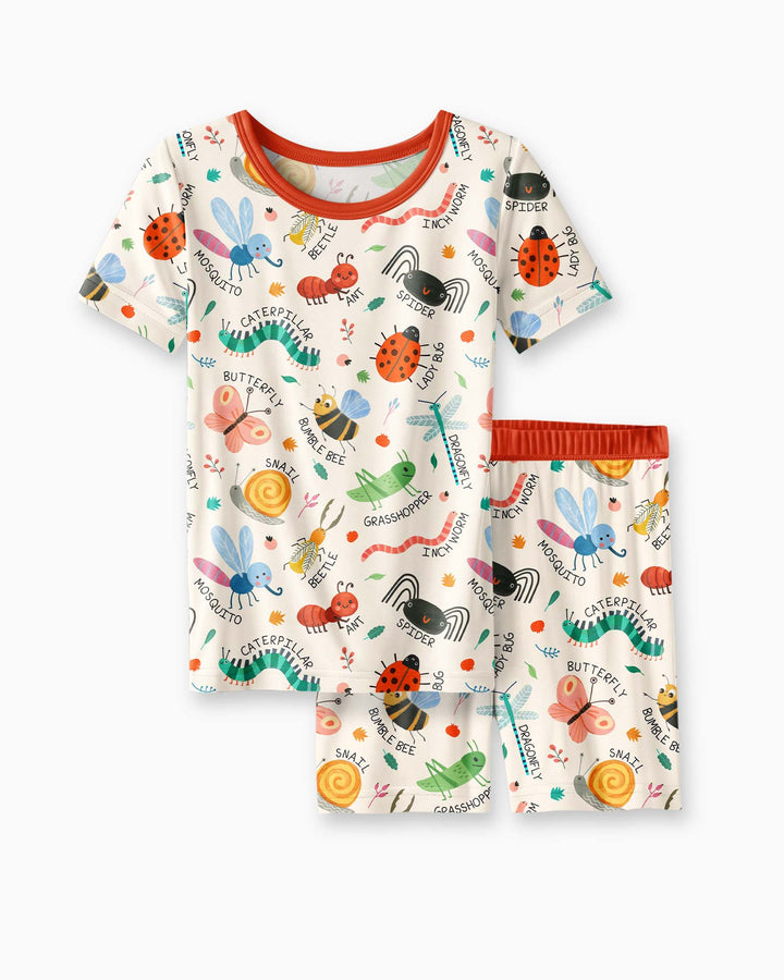 Template Zweiteiliges Pyjama-Set mit kurzen Ärmeln und Shorts