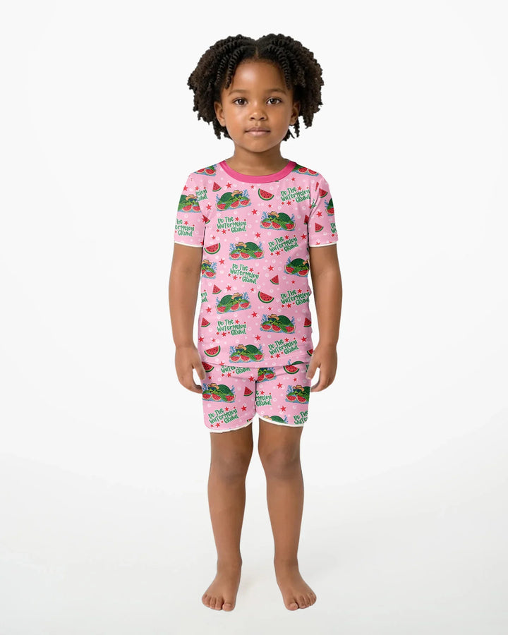 Template Zweiteiliges Pyjama-Set mit kurzen Ärmeln und Shorts