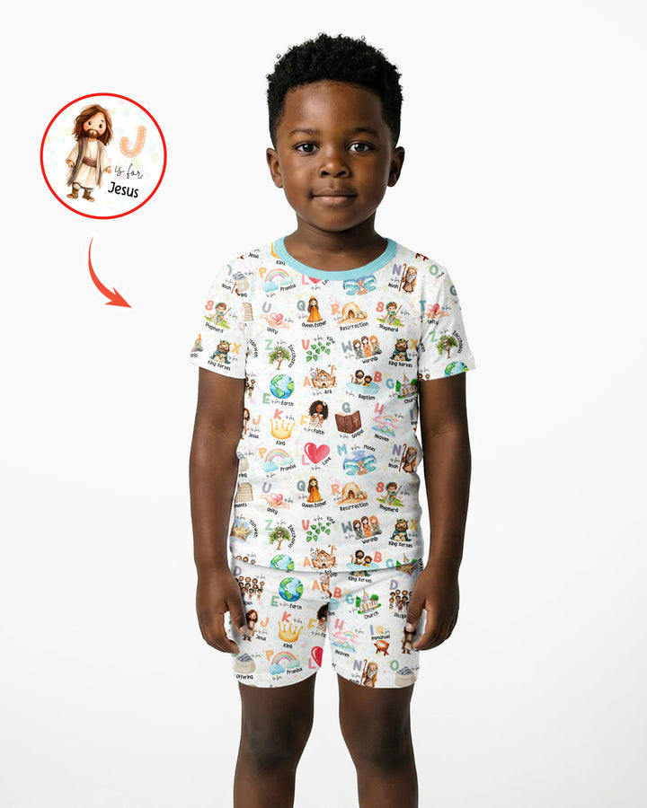 Template Zweiteiliges Pyjama-Set mit kurzen Ärmeln und Shorts