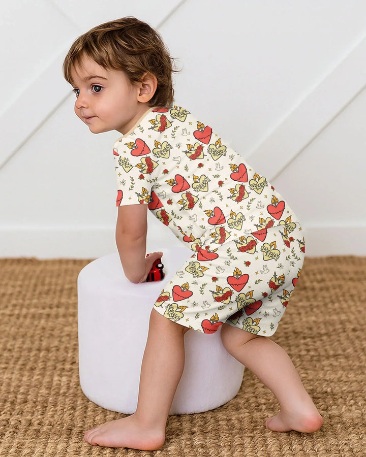 Template Zweiteiliges Pyjama-Set mit kurzen Ärmeln und Shorts