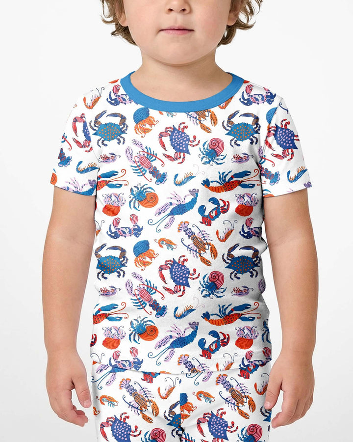 Template Zweiteiliges Pyjama-Set mit kurzen Ärmeln und Shorts