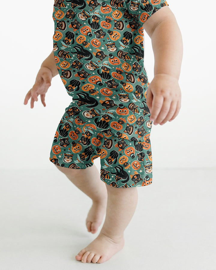 Retro Black Cat Witch Pumpkin Halloween Bamboo Two Piece Short Sleeve Shorts Pajama Set
