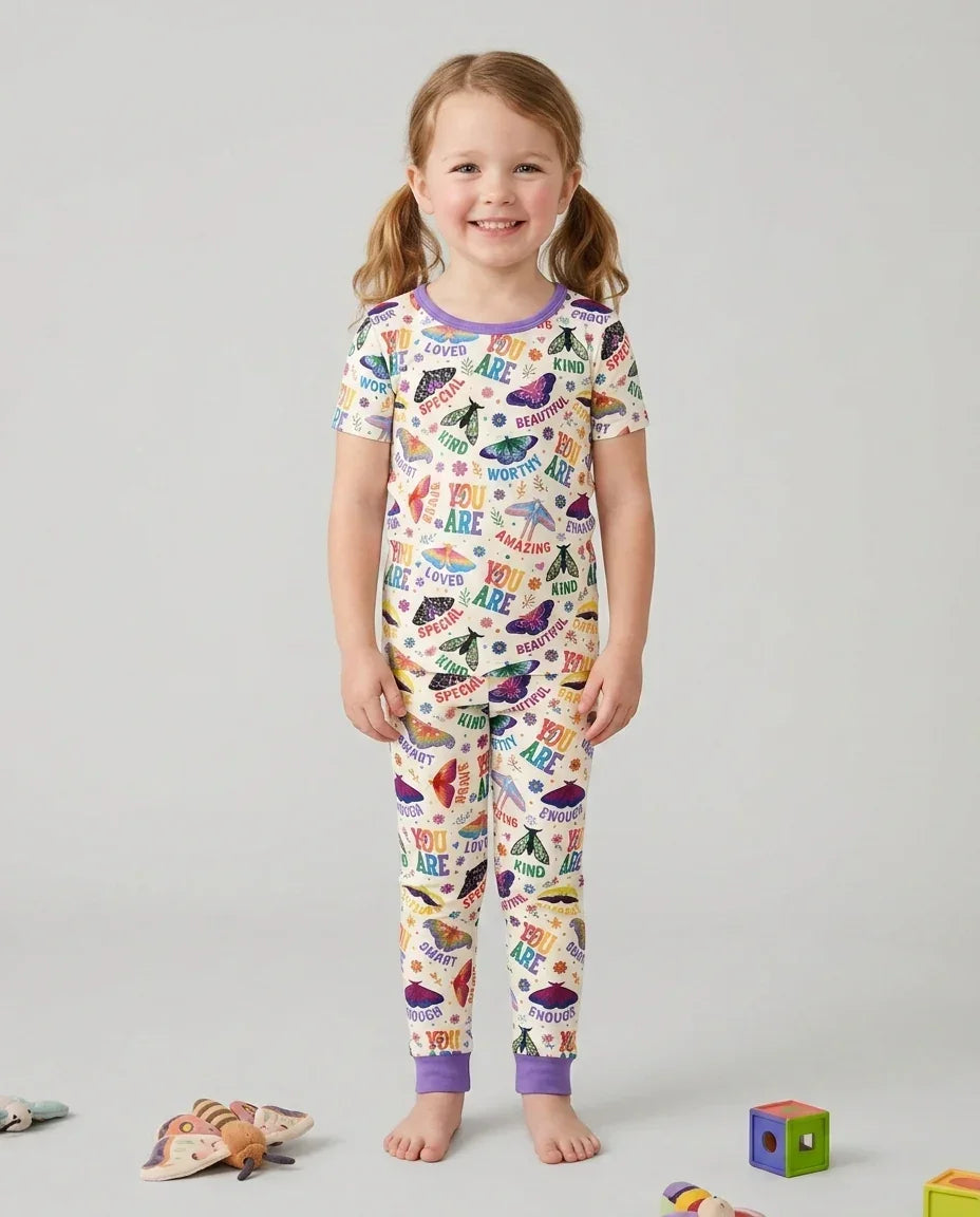 Zweiteiliges, kurzärmliges Pyjama-Set mit Marienkäfern