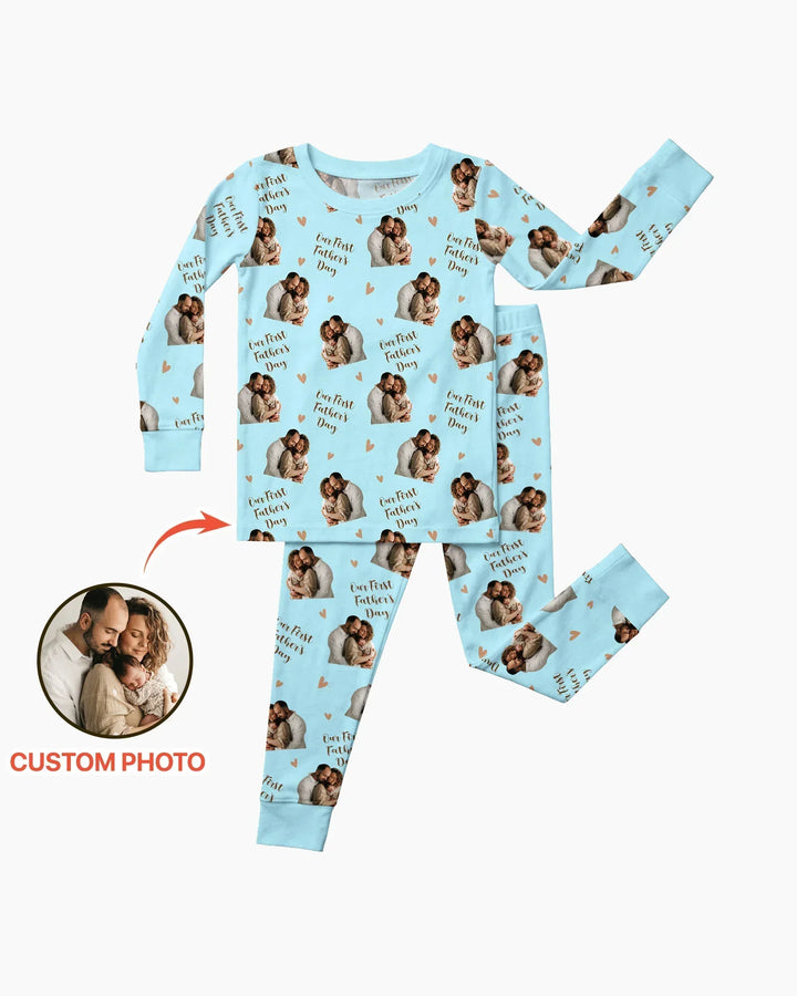 Pijama de dos piezas de bambú con foto personalizada "Our First as Parents" de manga larga