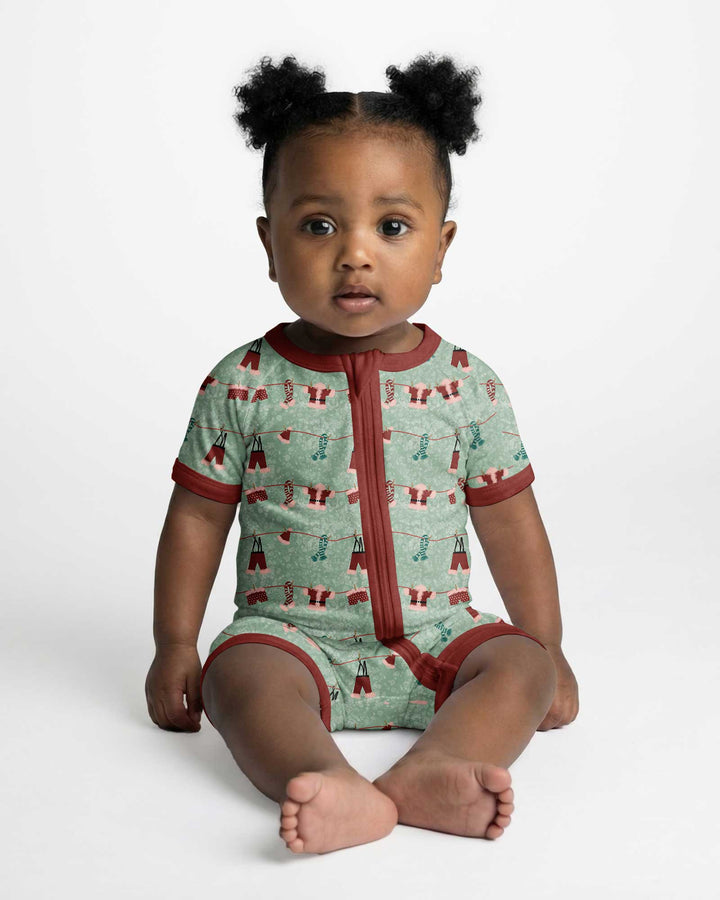 Santa In The Snow Bamboo Shorty Zippy