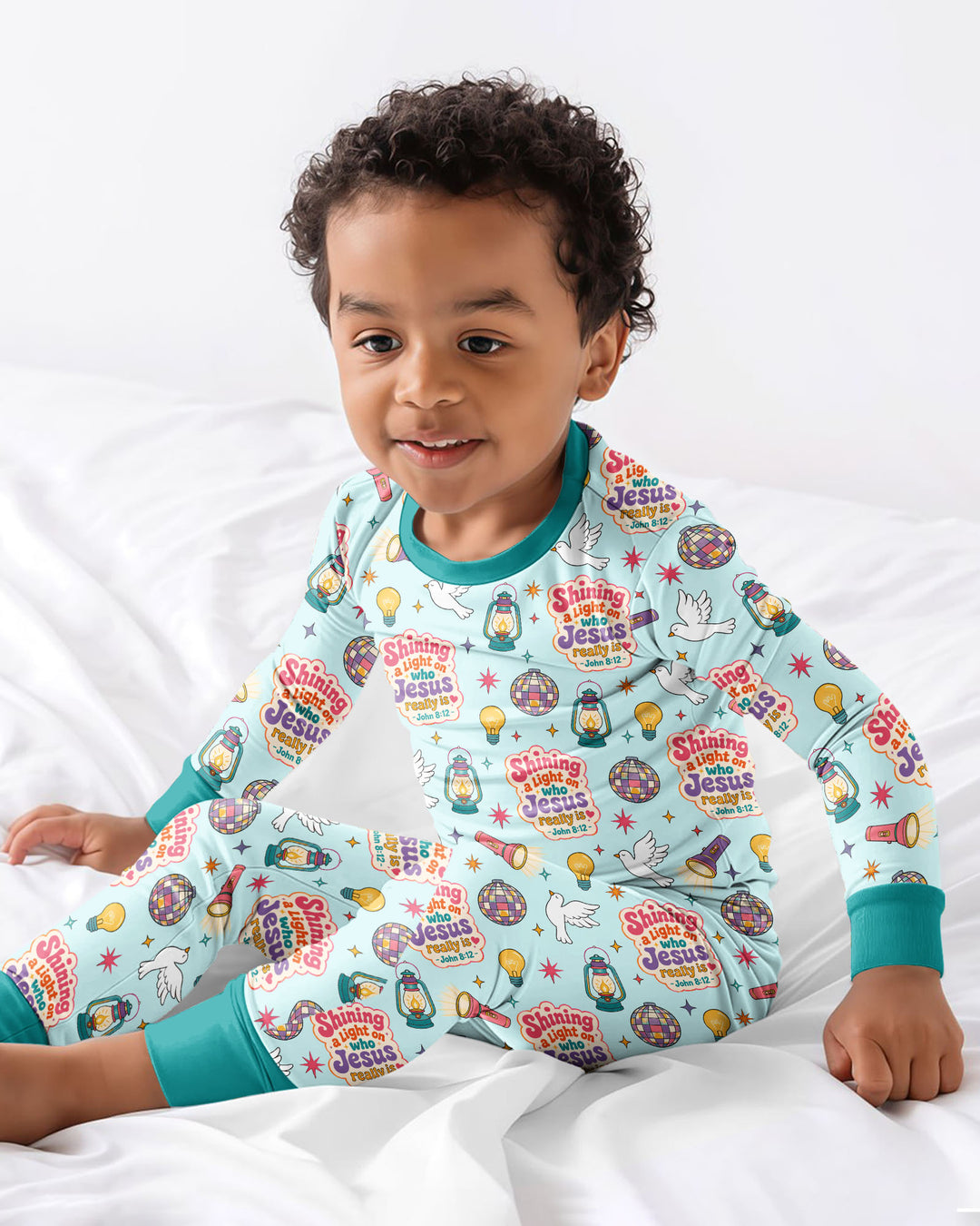 VBS Shining A Light On Who Jesus Really Is Bamboo Two Piece Long Sleeve Pajama Set
