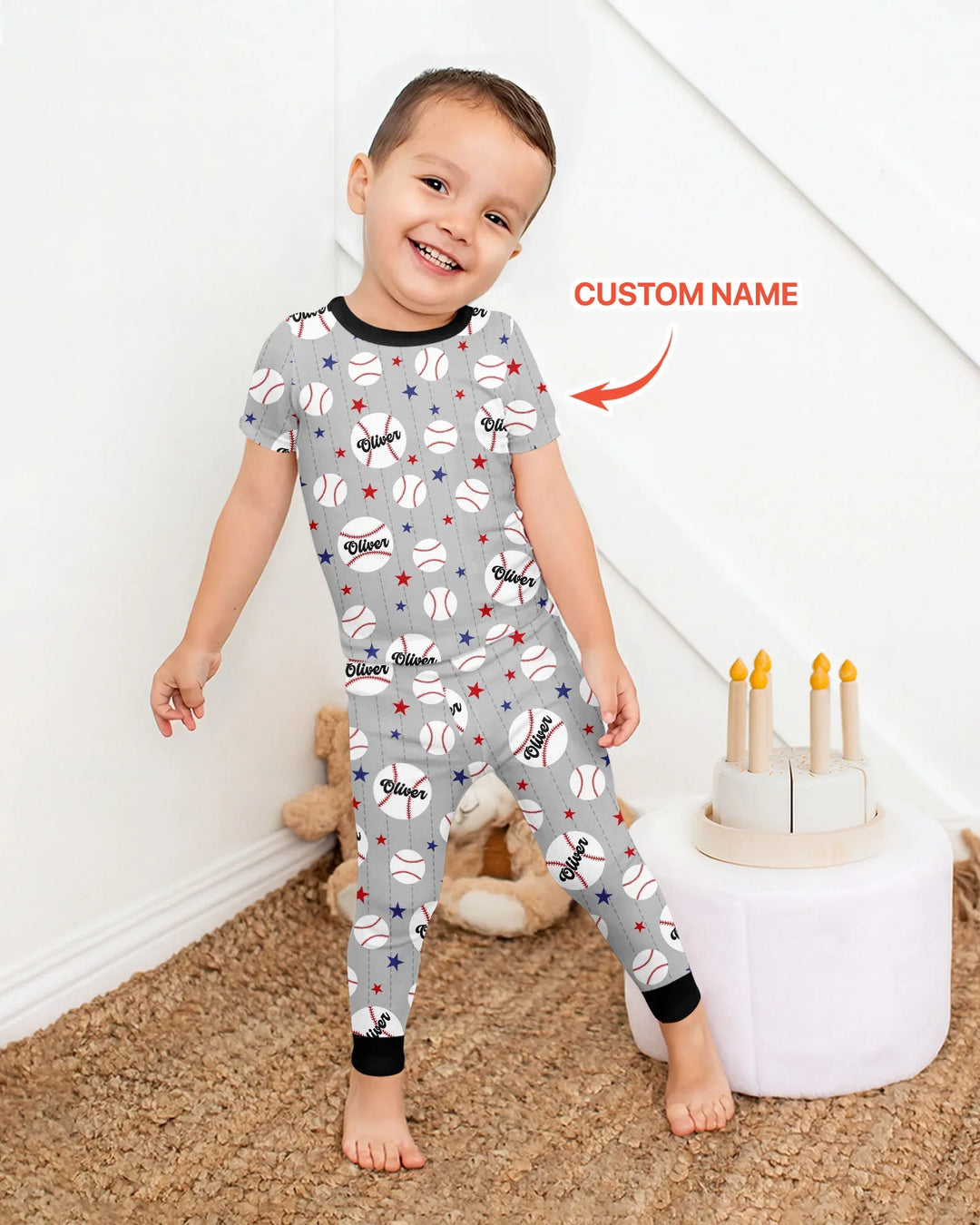 Conjunto de pijama de dos piezas de bambú a juego con mangas cortas y nombre personalizado "Novato del año"