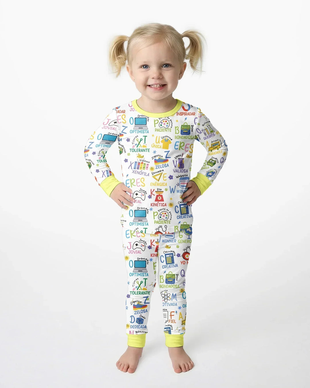 Pijama de bambú de dos piezas de manga larga con el alfabeto español You Are