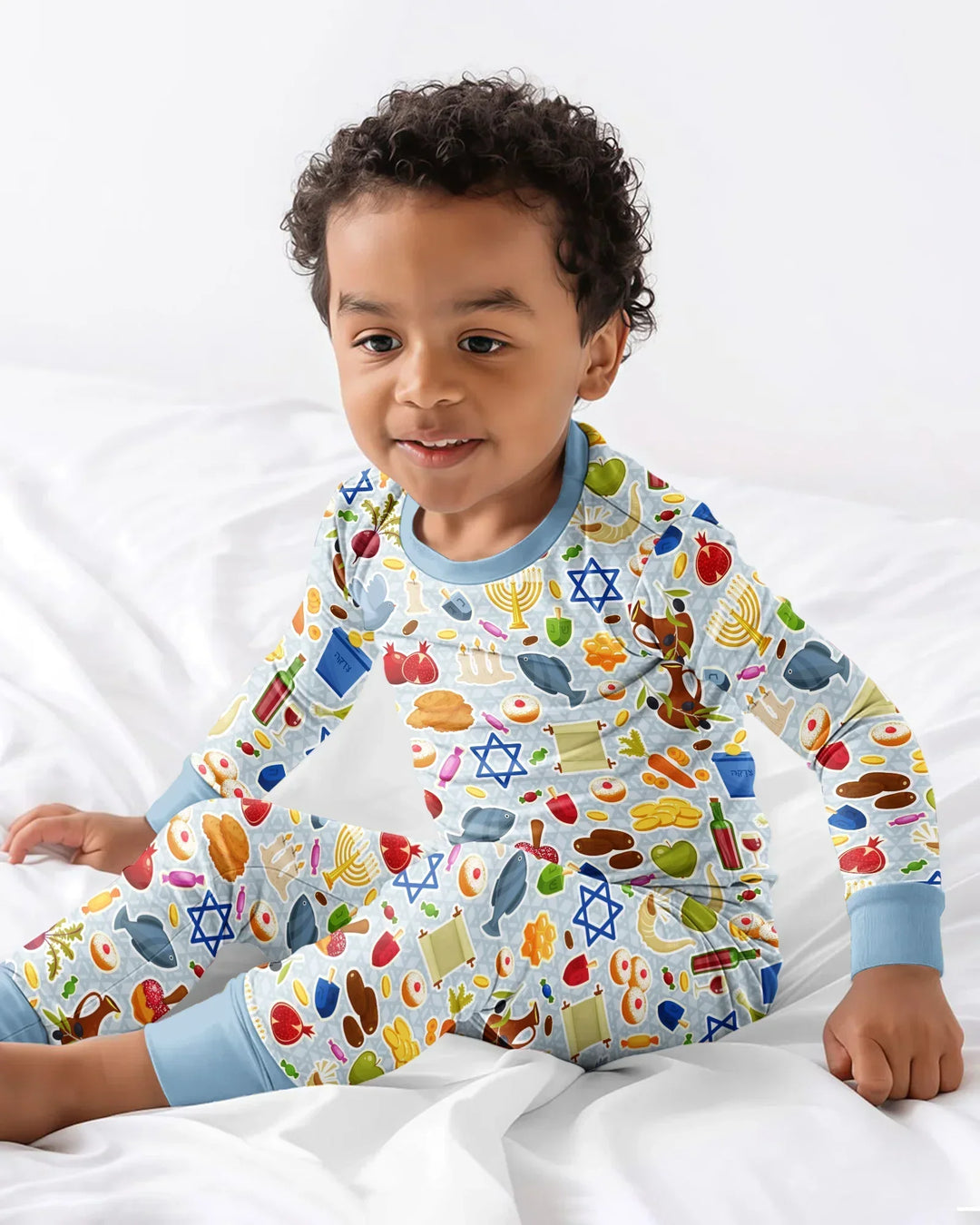 Zweiteiliges Langarm-Pyjama-Set mit Sommerfrüchten