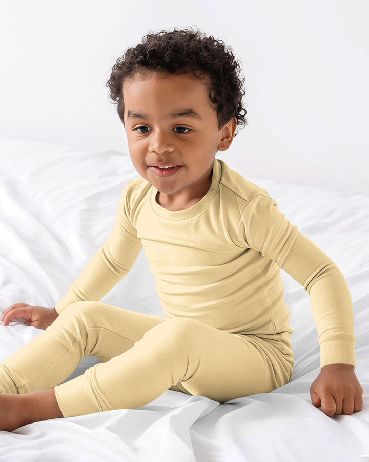 Conjunto de pijama de dos piezas de bambú en blanco antiguo