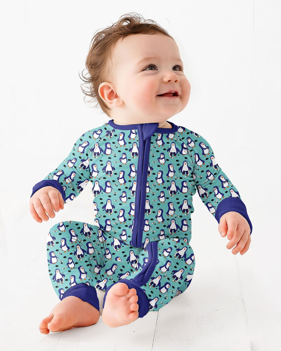 Penguin Hockey Bamboo Convertible Zippy