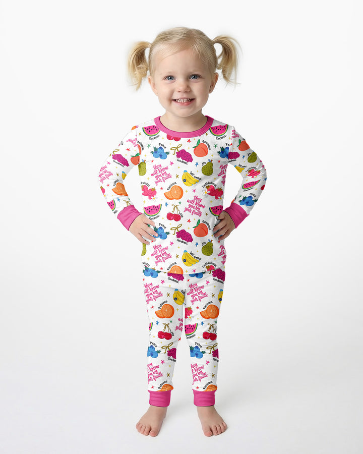 Zweiteiliges Langarm-Pyjama-Set mit Sommerfrüchten