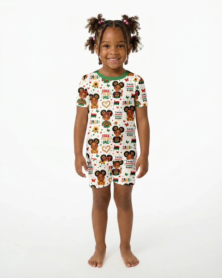 Template Zweiteiliges Pyjama-Set mit kurzen Ärmeln und Shorts