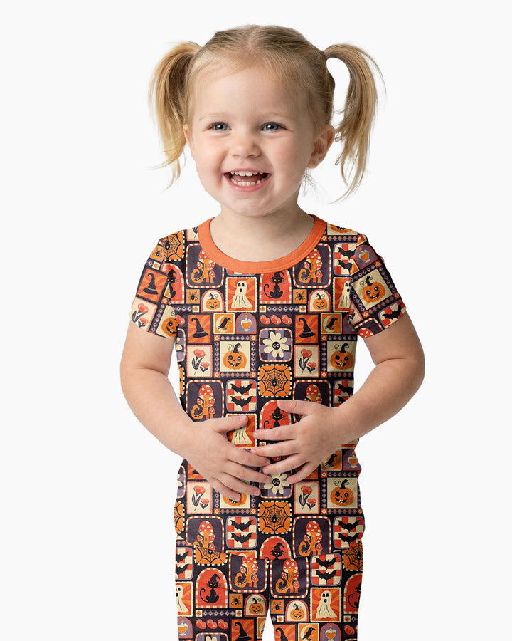 Retro Halloween Patchwork Icons Bamboo Two Piece Short Sleeve Pajama Set