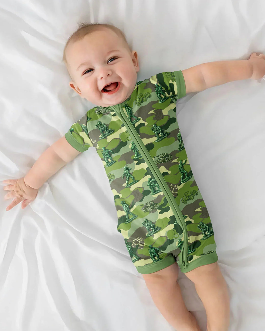 Green Army Men Bamboo Shorty Zippy
