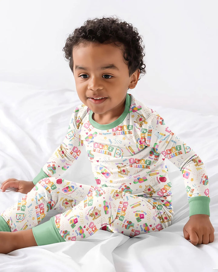 Zweiteiliges Langarm-Pyjama-Set mit Sommerfrüchten