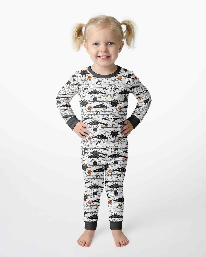 Zweiteiliges Langarm-Pyjama-Set mit Sommerfrüchten